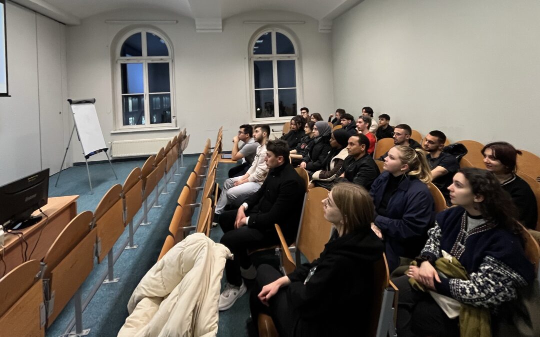 Meeting with foreign students